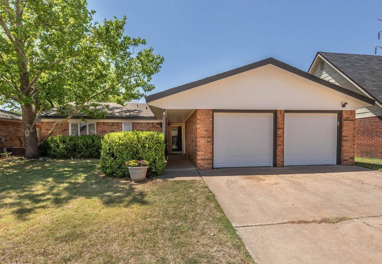 2737 79th Street - Photo 1