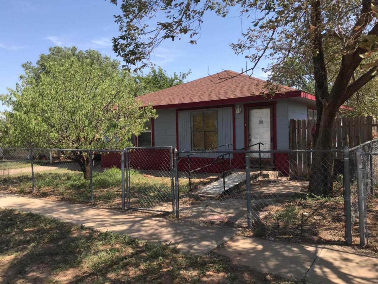 2609 Auburn Street - Photo 1
