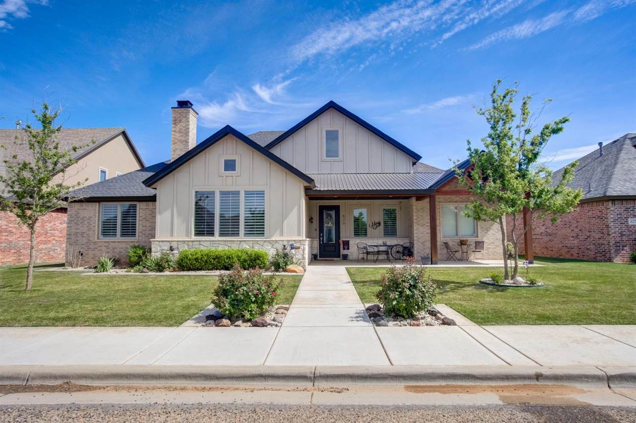 629 9th Street - Photo 1