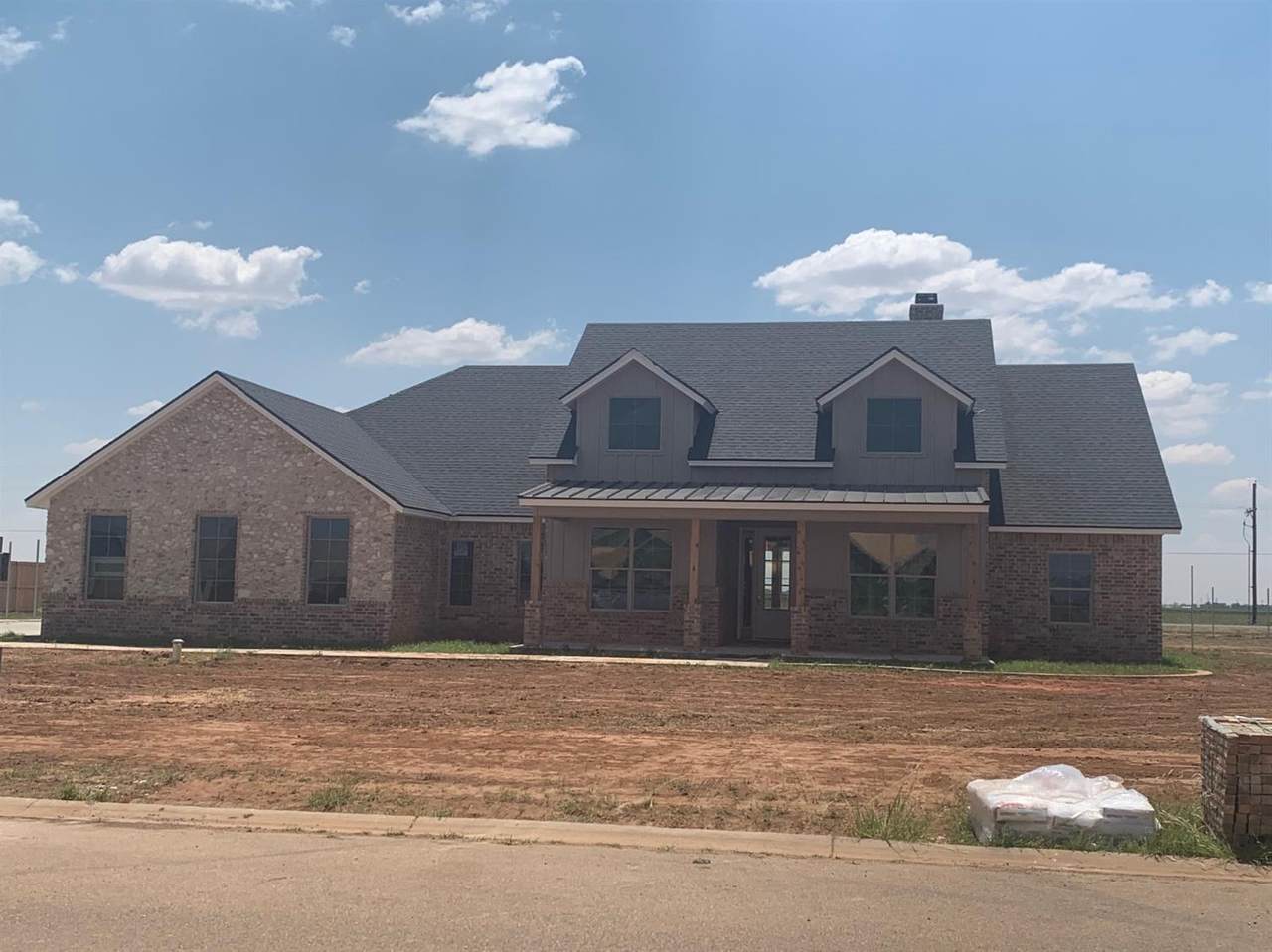 8917 County Road 6875 - Photo 1