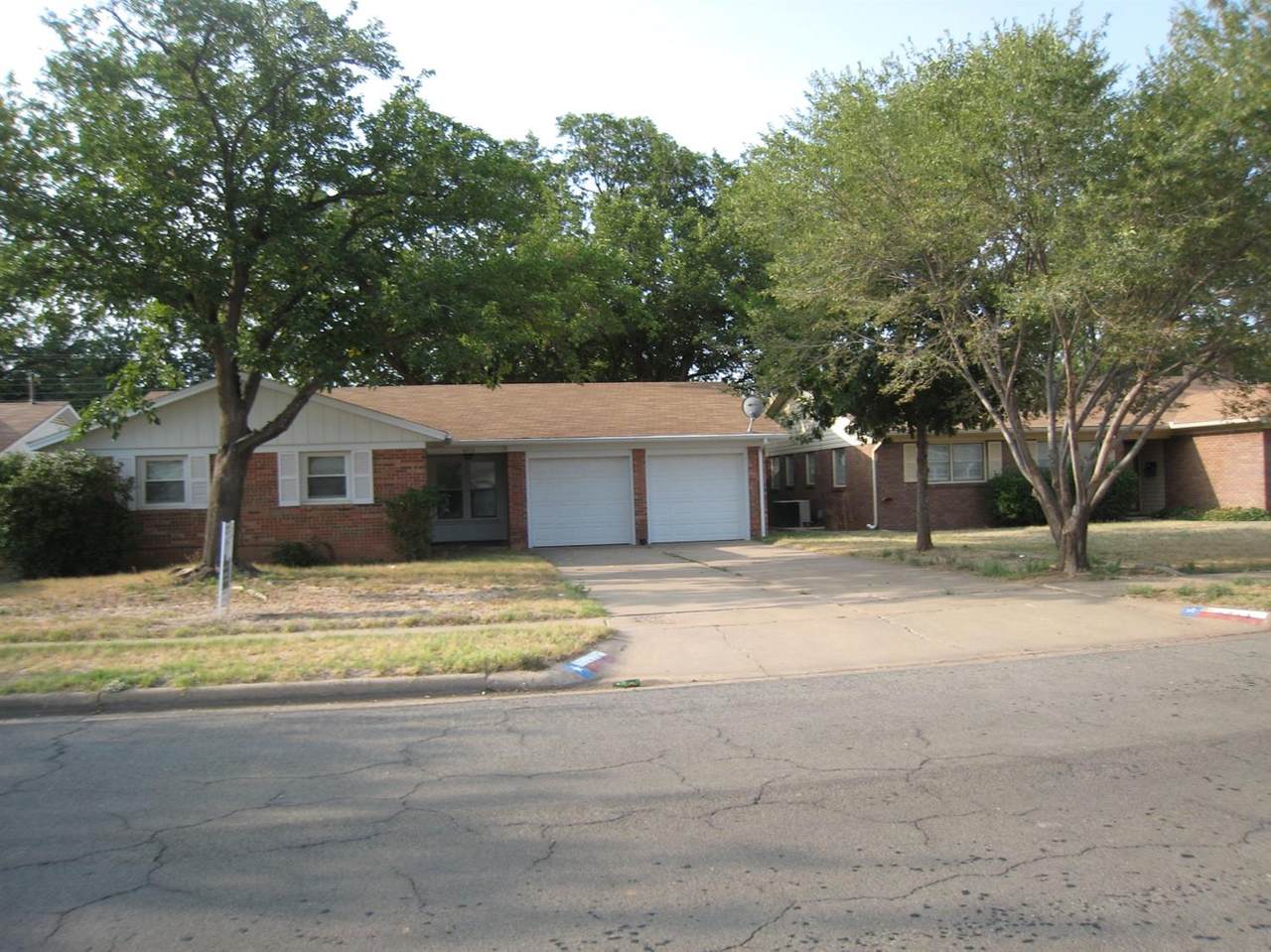 4713 47th Street - Photo 1