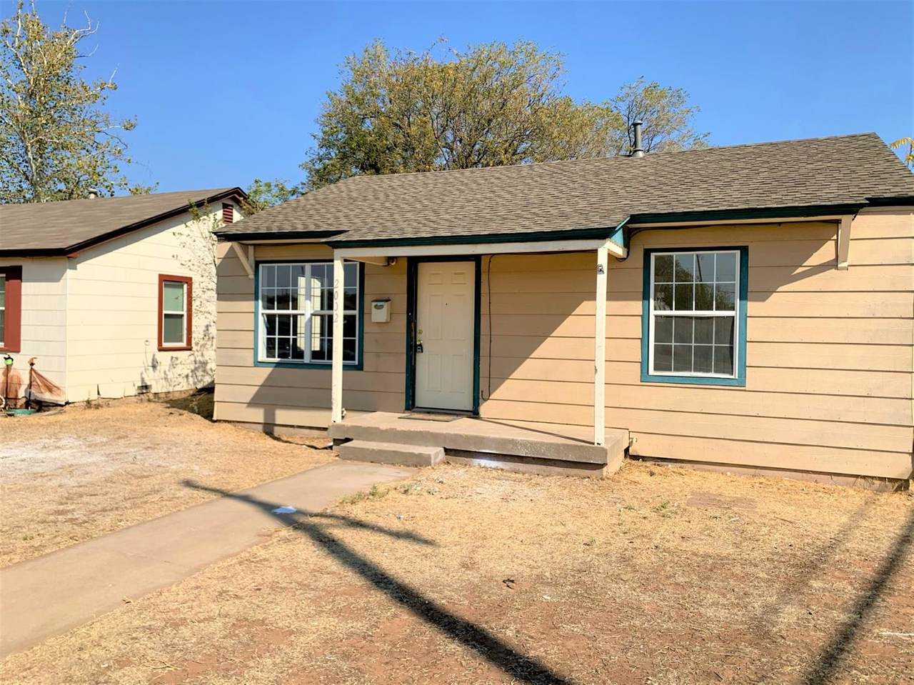 2002 62nd Street - Photo 1