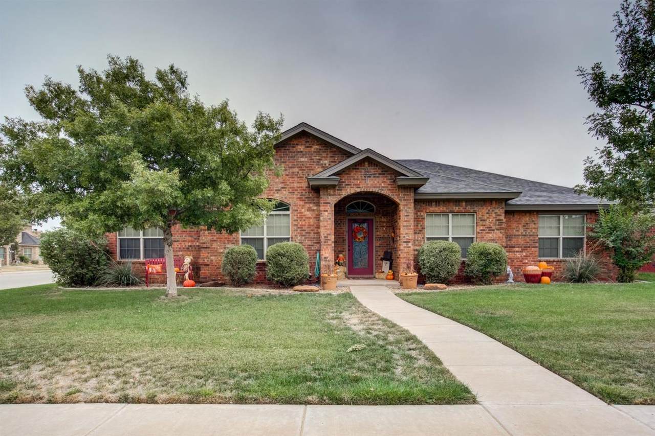 11001 Genoa Avenue - Photo 1