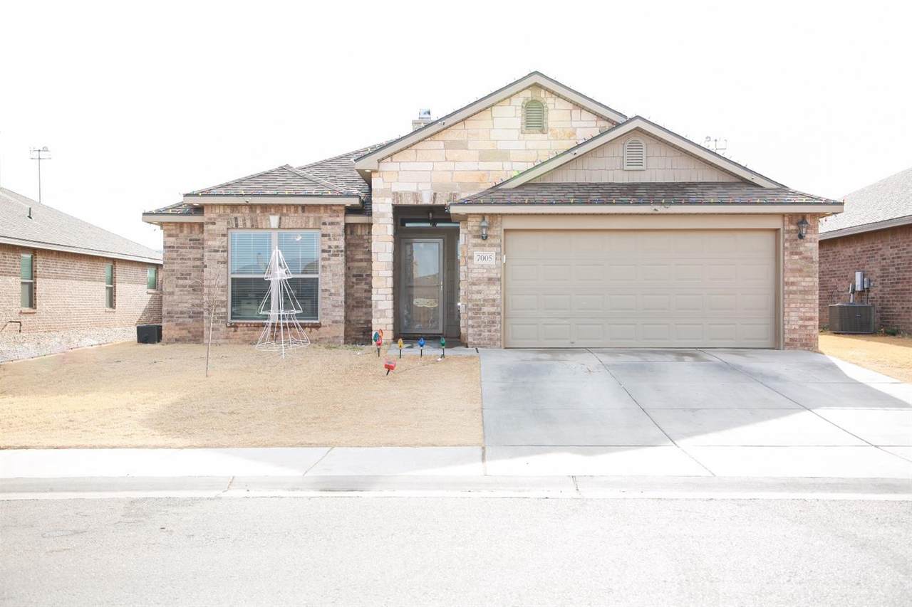 7005 38th Street - Photo 1