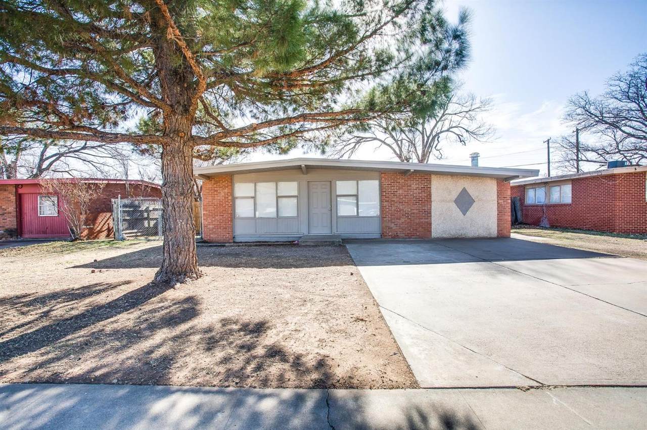 2723 62nd Street - Photo 1