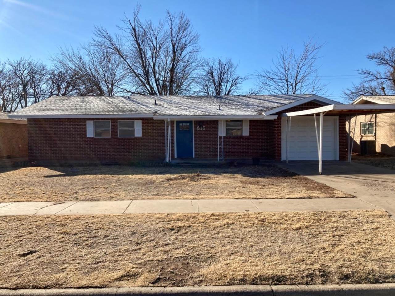 815 Cedar - Photo 1