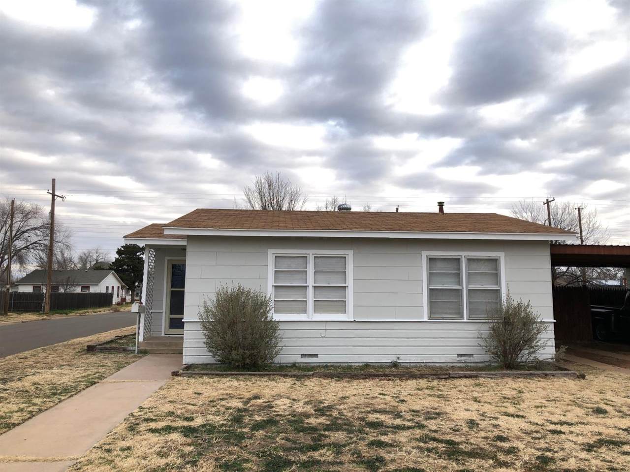 4824 40th Street - Photo 1