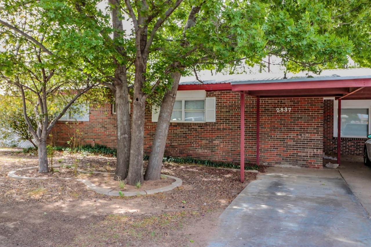 2837 66th Street - Photo 1