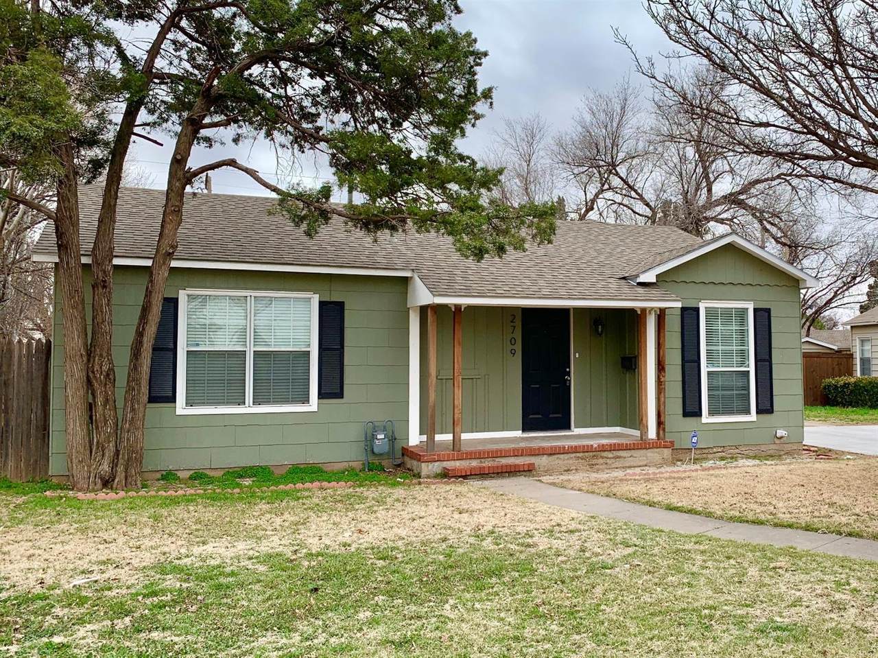 2709 28th Street - Photo 1
