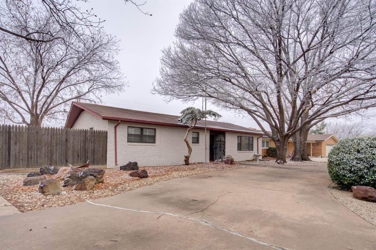 3601 48th Street - Photo 1