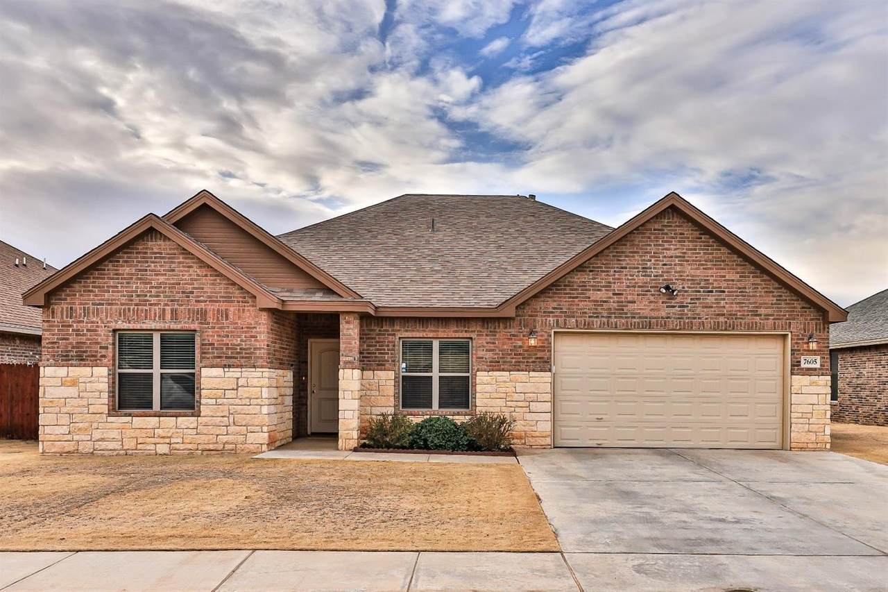 7605 86th Drive - Photo 1