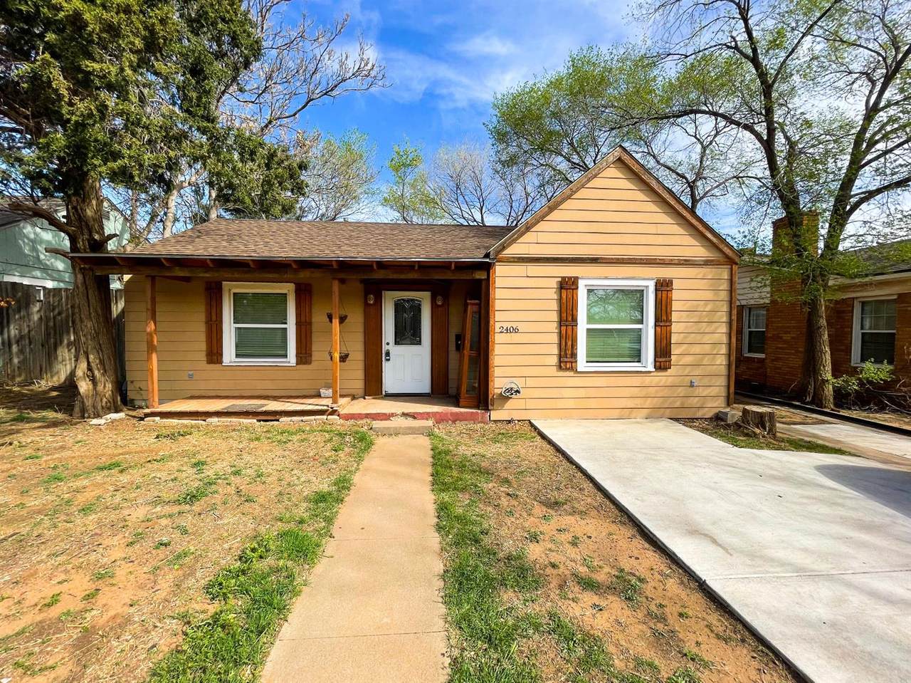 2406 22nd Street - Photo 1