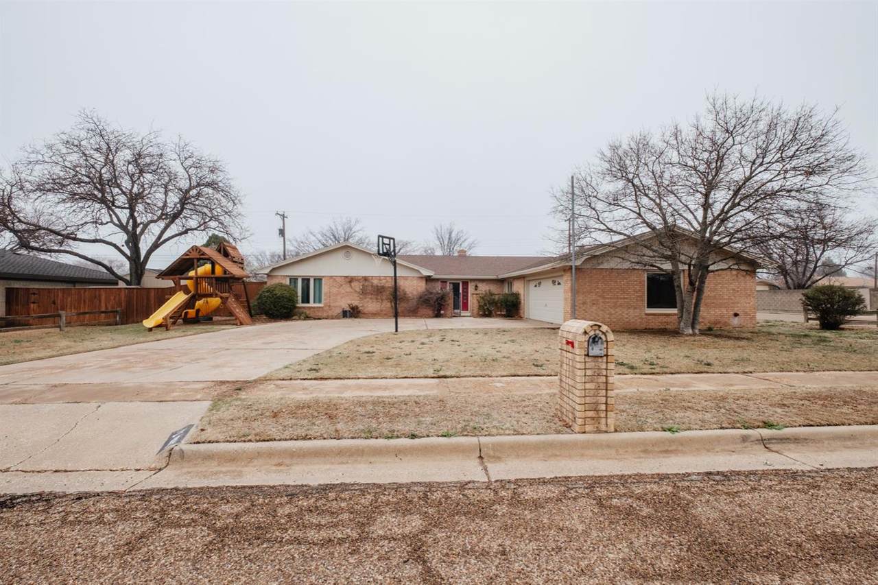 805 14th Street - Photo 1