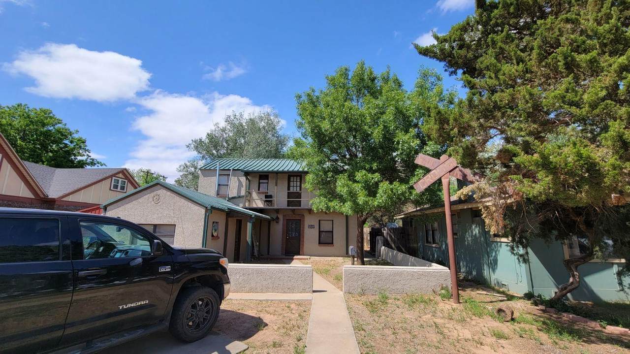 2314 18th Street - Photo 1