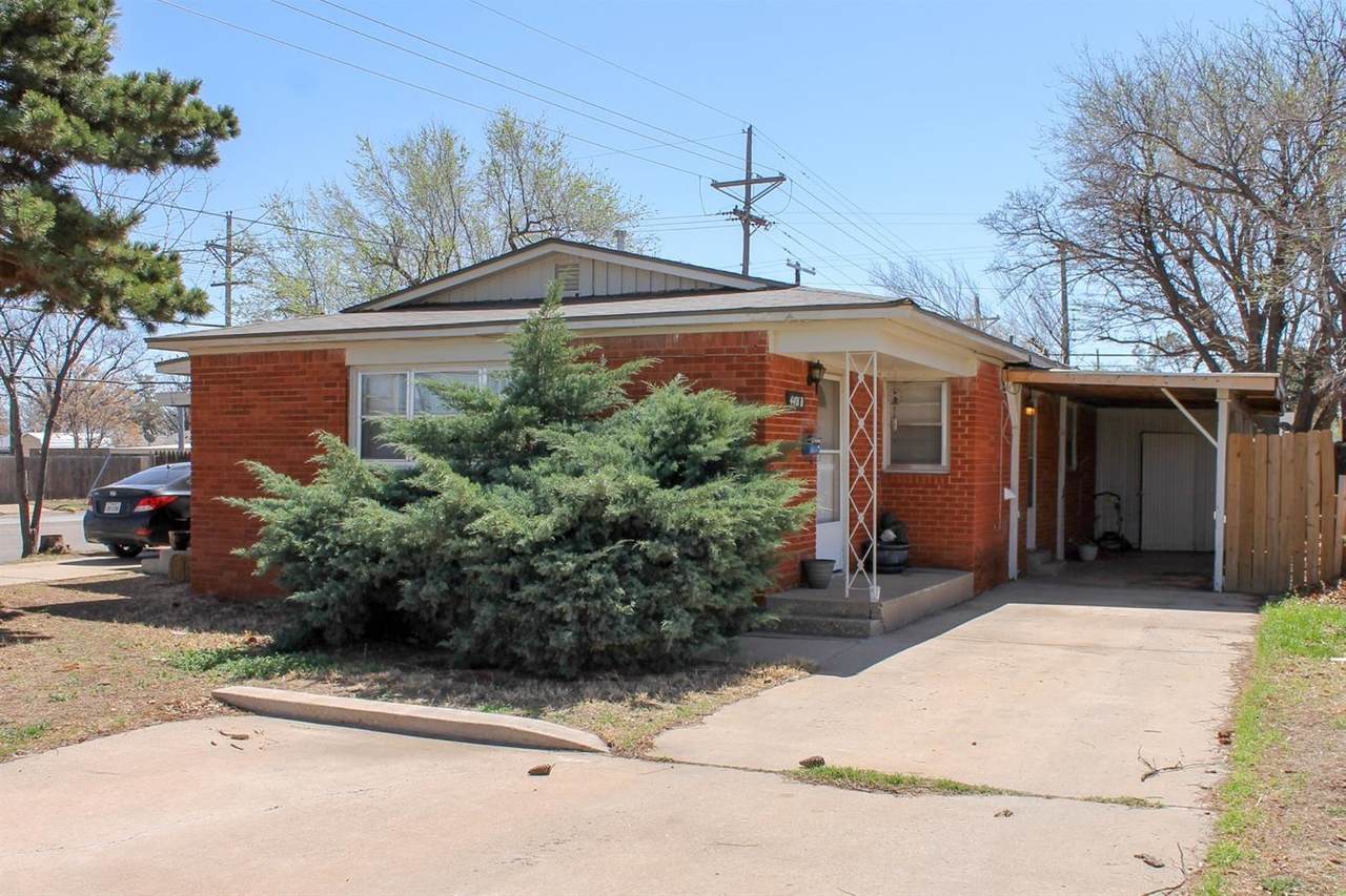 4425 31st Street - Photo 1