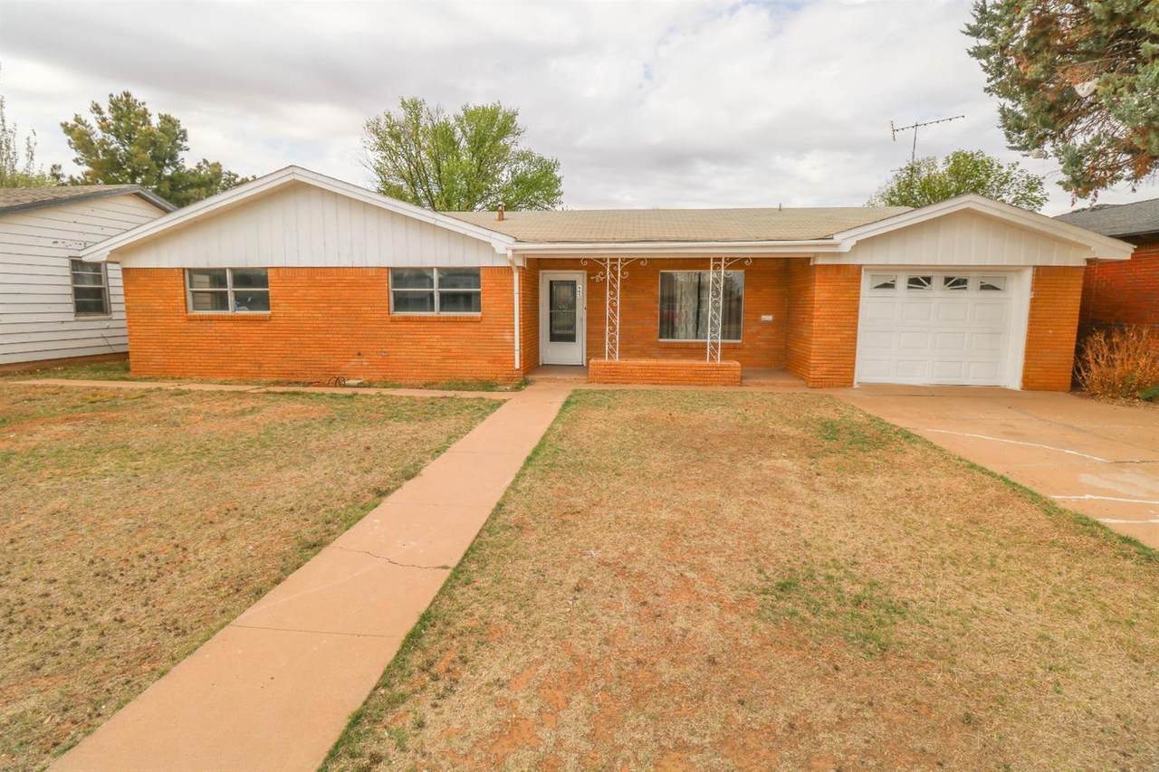 605 17th Street - Photo 1