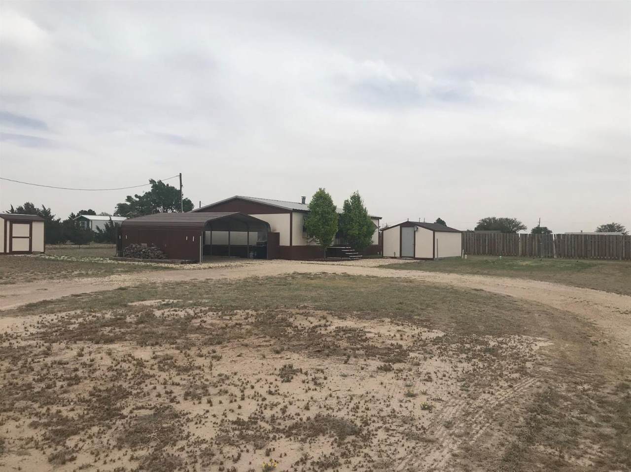 19109 County Road 2400 - Photo 1