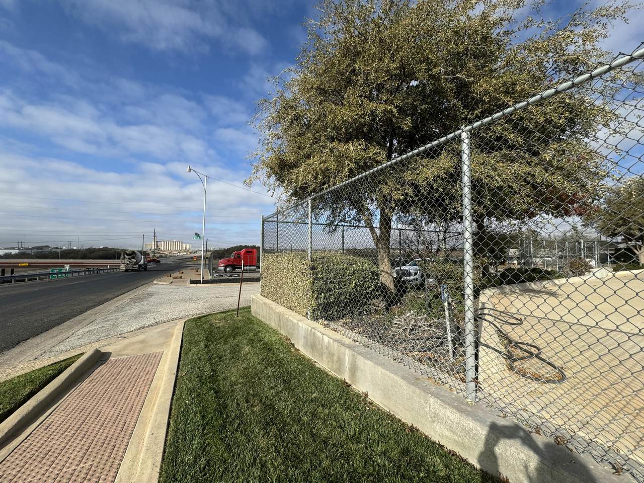 https://bt-photos.global.ssl.fastly.net/lubbock/1280_boomver_1_20250313182436627658000000-2.jpg