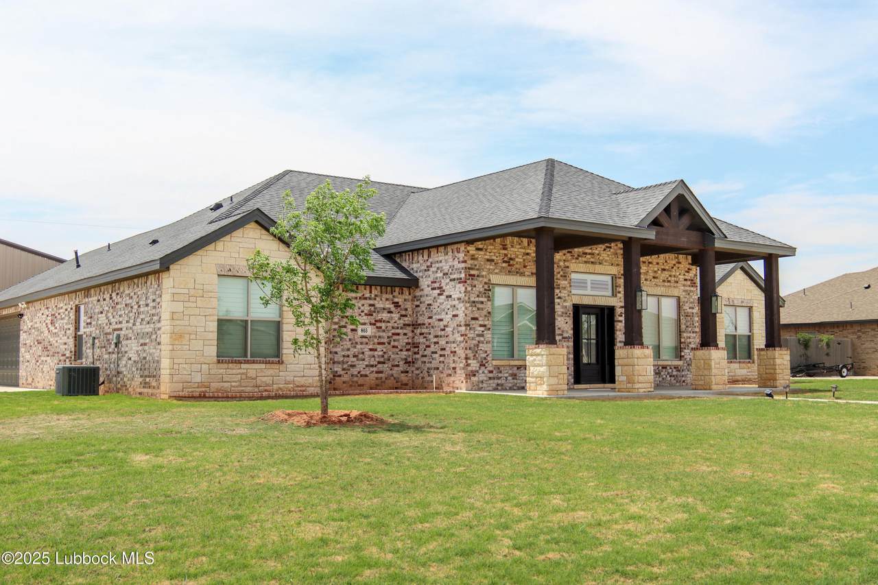 https://bt-photos.global.ssl.fastly.net/lubbock/1280_boomver_1_20250417162714771604000000-2.jpg