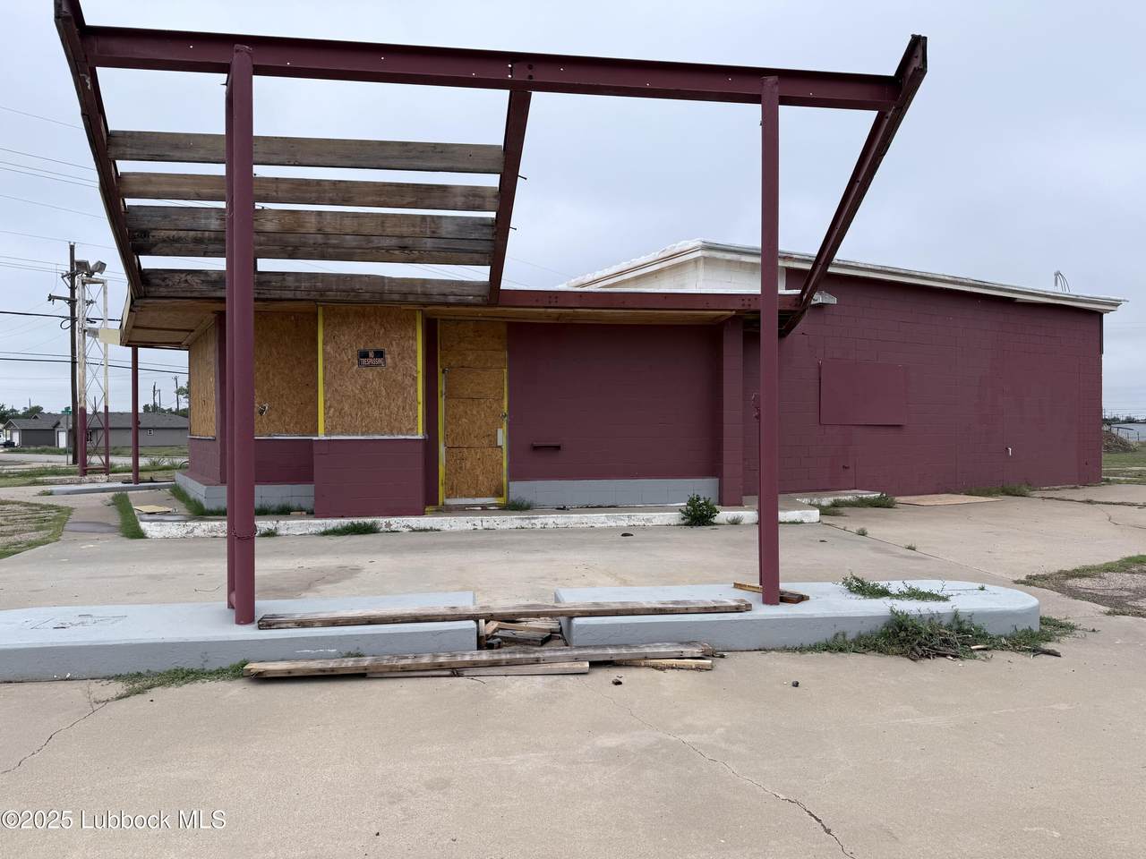 https://bt-photos.global.ssl.fastly.net/lubbock/1280_boomver_1_20250528135510895597000000-2.jpg