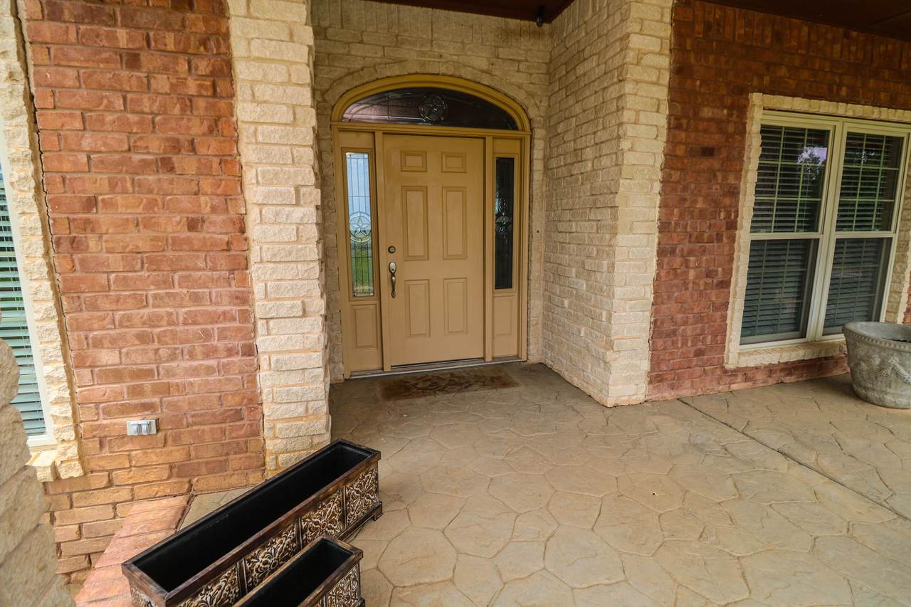 https://bt-photos.global.ssl.fastly.net/lubbock/1280_boomver_1_20250703203252291713000000-2.jpg