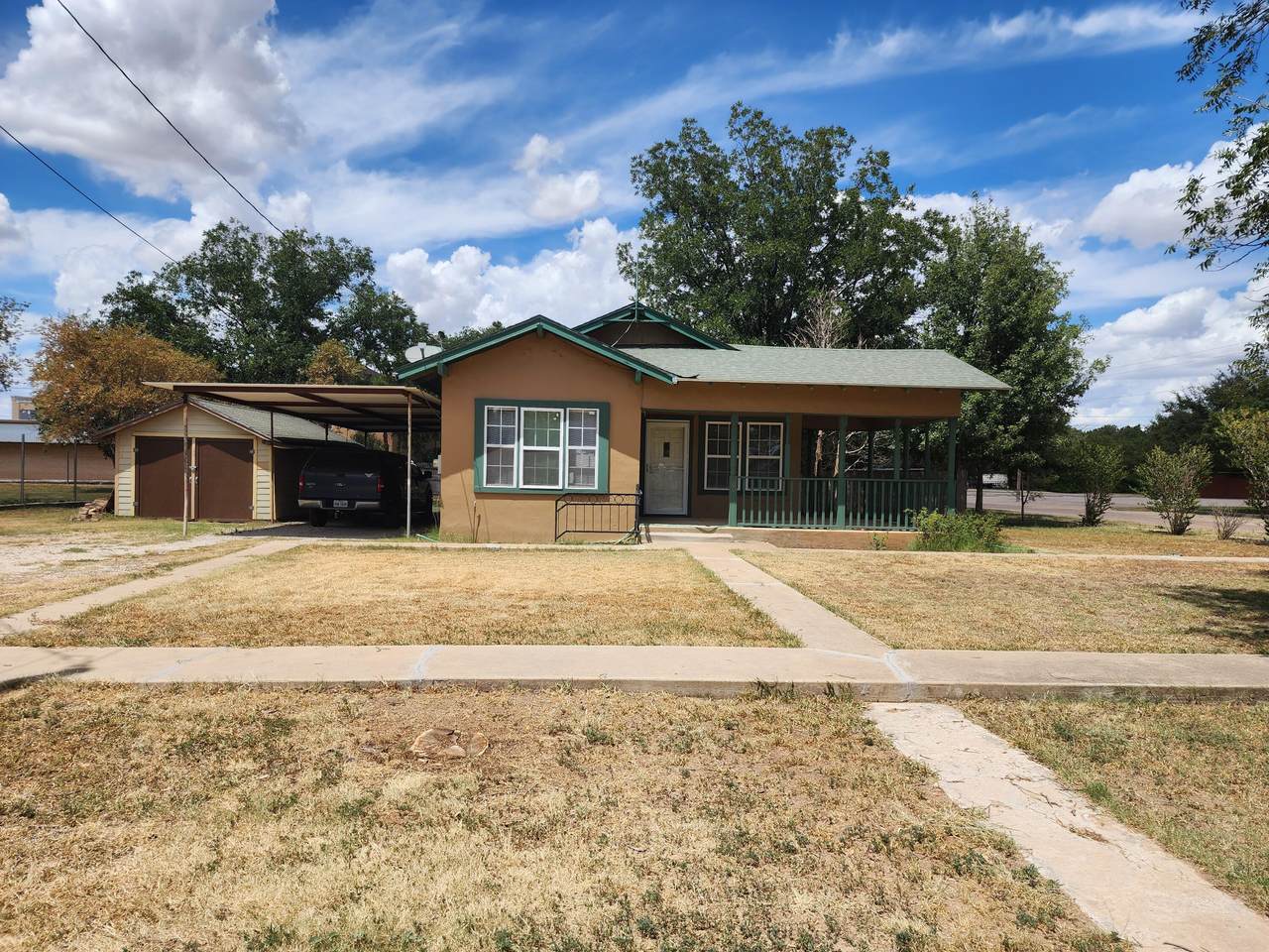 500 8th Street - Photo 1