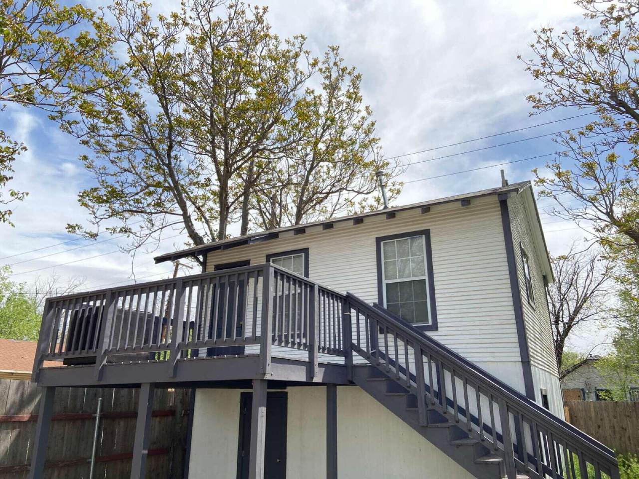 1909 16th Street - Photo 1