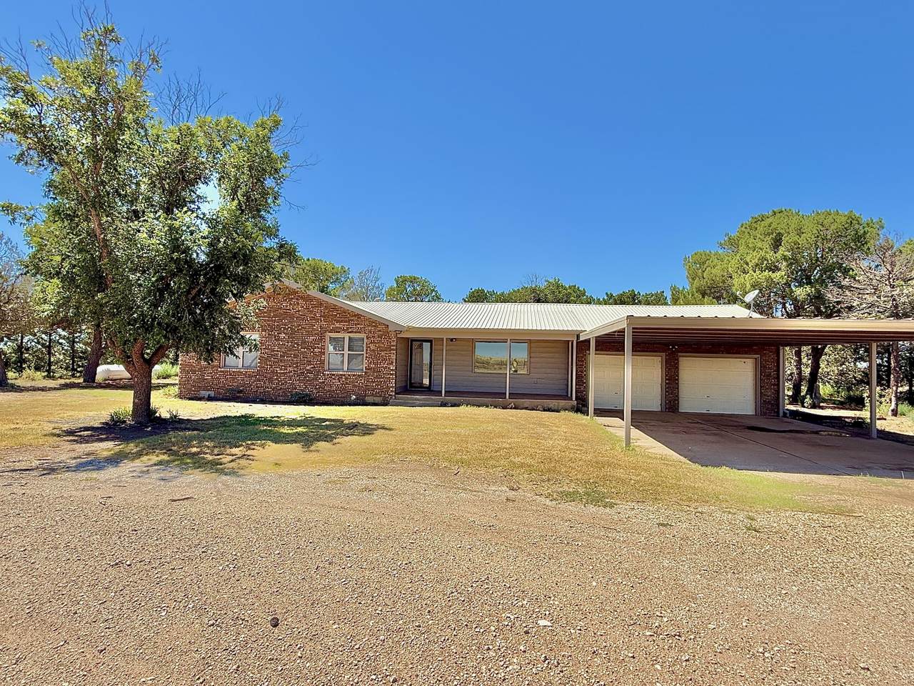 3391 Fisher Road - Photo 1