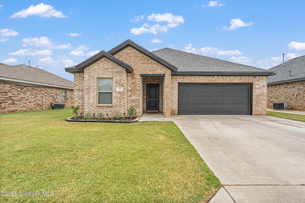 5303 Lehigh Street - Photo 1