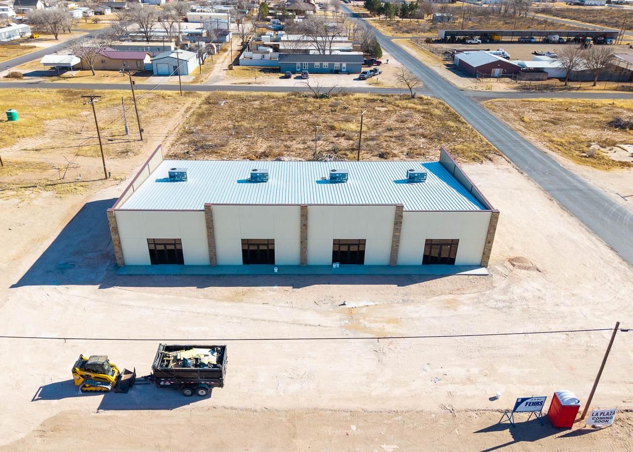 1105 Main Street - Photo 1