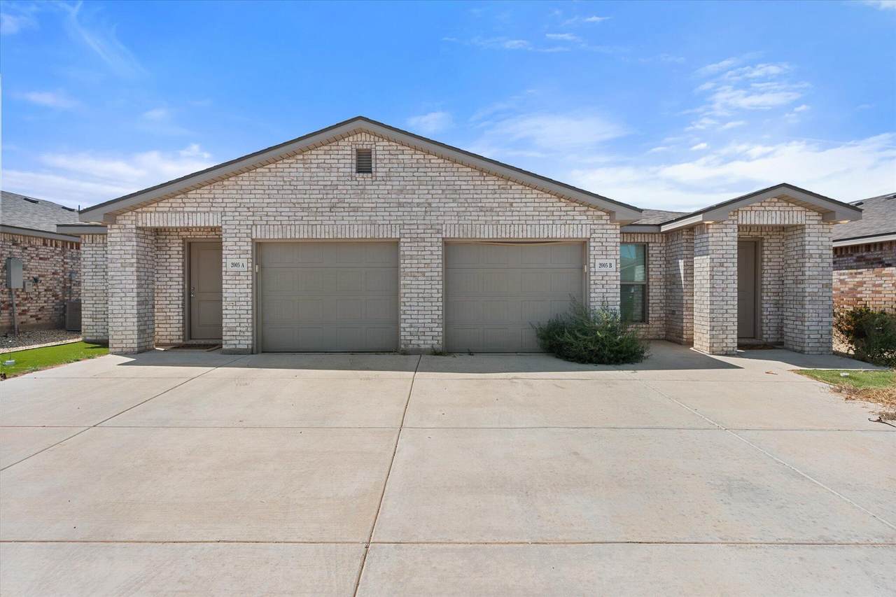 2005 Corpus Avenue - Photo 1
