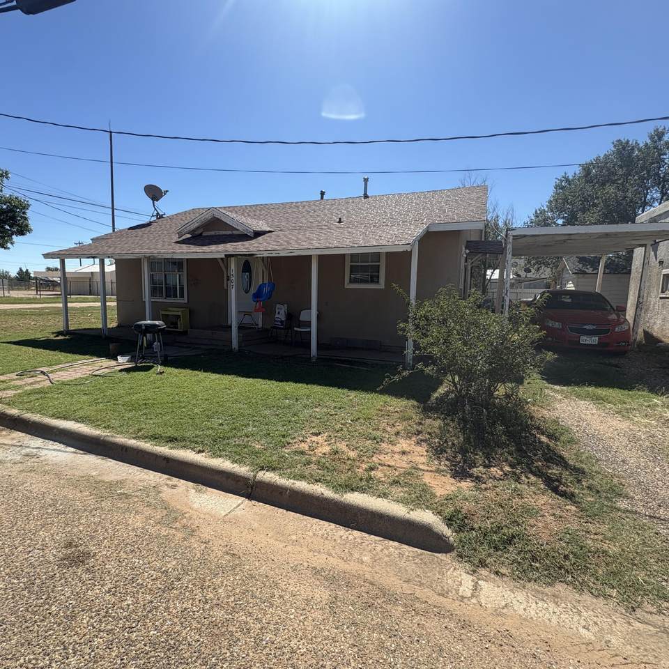 https://bt-photos.global.ssl.fastly.net/lubbock/1280_boomver_1_20250922015531541541000000-2.jpg