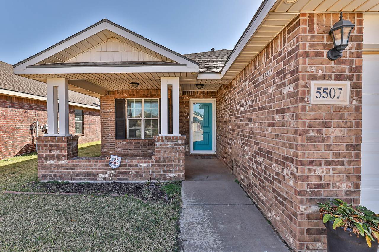 https://bt-photos.global.ssl.fastly.net/lubbock/1280_boomver_1_20250926162140129340000000-2.jpg