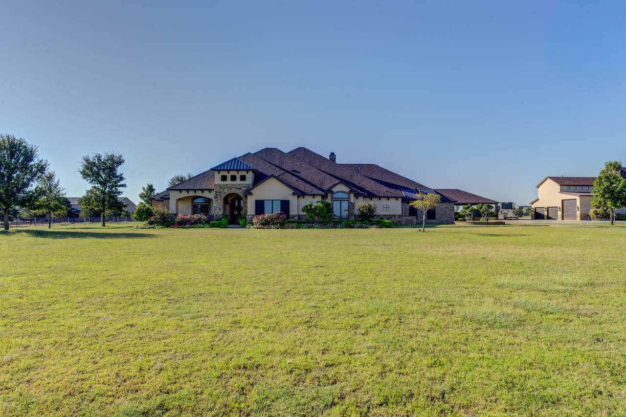 https://bt-photos.global.ssl.fastly.net/lubbock/1280_boomver_1_20251014010111424220000000-2.jpg