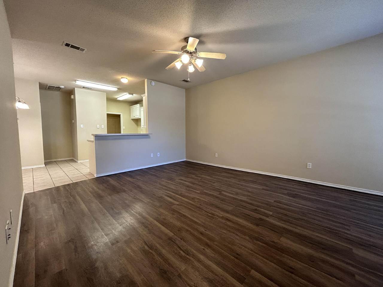 https://bt-photos.global.ssl.fastly.net/lubbock/1280_boomver_1_20251117205026673087000000-2.jpg