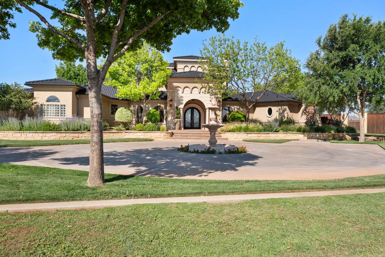 201 Duval Drive - Photo 1