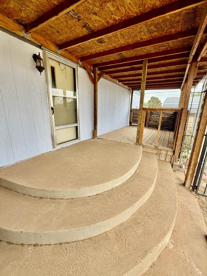 https://bt-photos.global.ssl.fastly.net/lubbock/1280_boomver_1_20251121035723407360000000-2.jpg