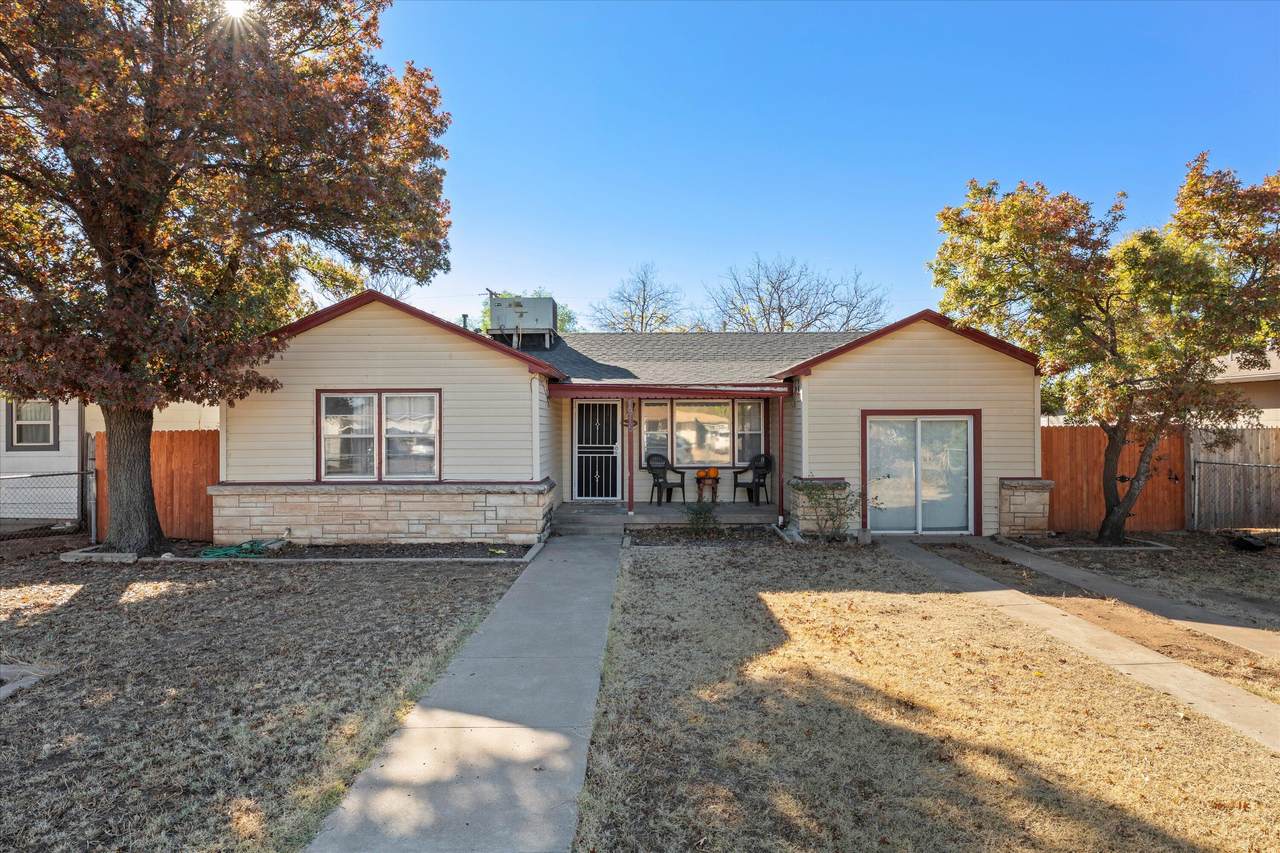1915 37th Street - Photo 1