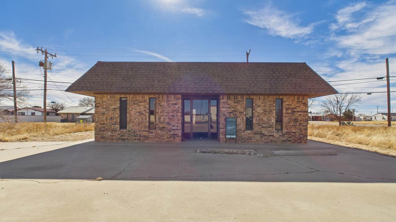 1009 12th Street - Photo 1