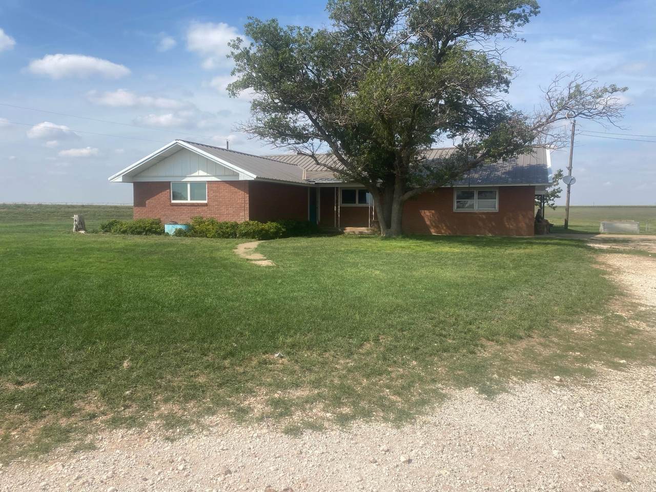220 Co Rd 23 - Photo 1