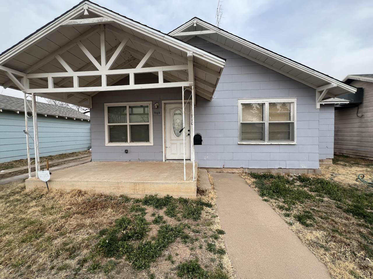 710 Independence Street - Photo 1