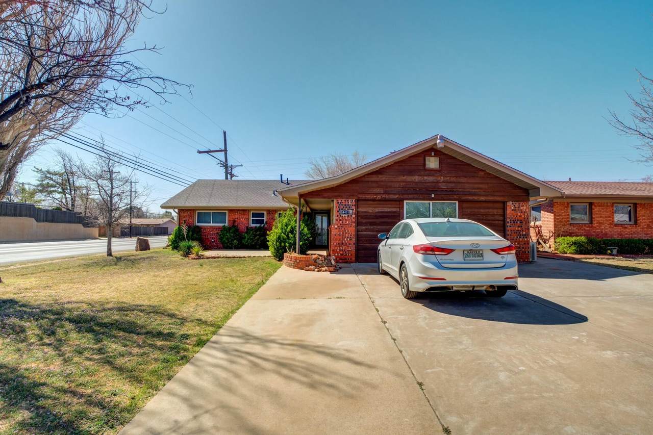 4401 28th Street - Photo 1