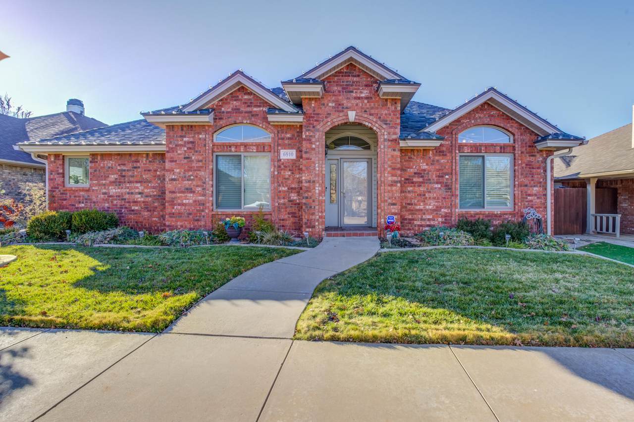6910 Freeport Avenue - Photo 1
