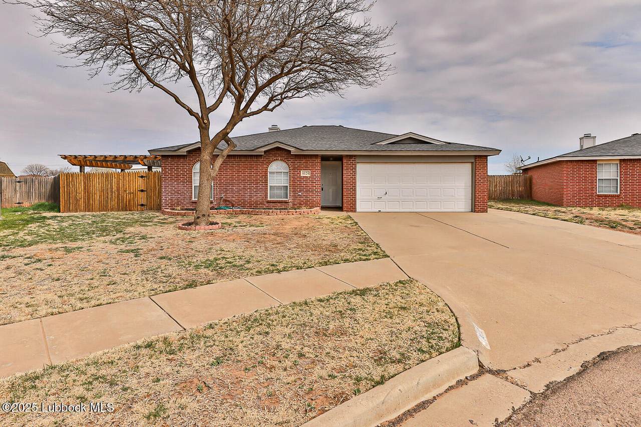 6120 7th Drive - Photo 1
