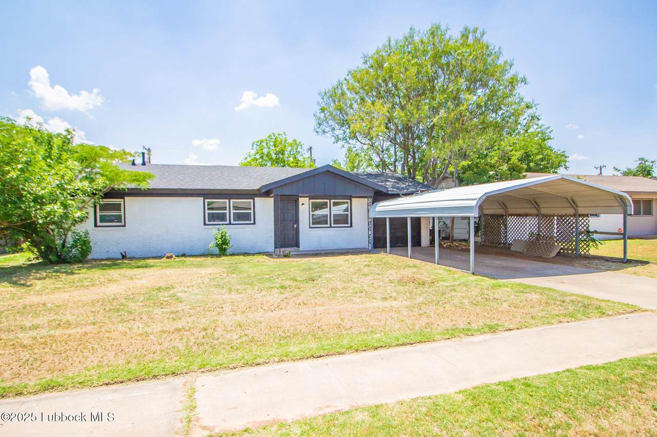 5313 39th Street - Photo 1