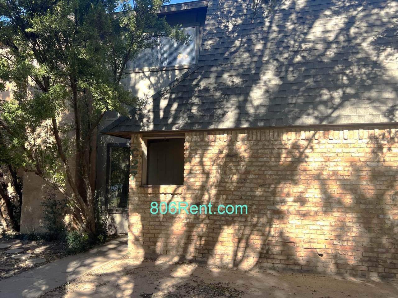 8633 Knoxville Drive - Photo 1