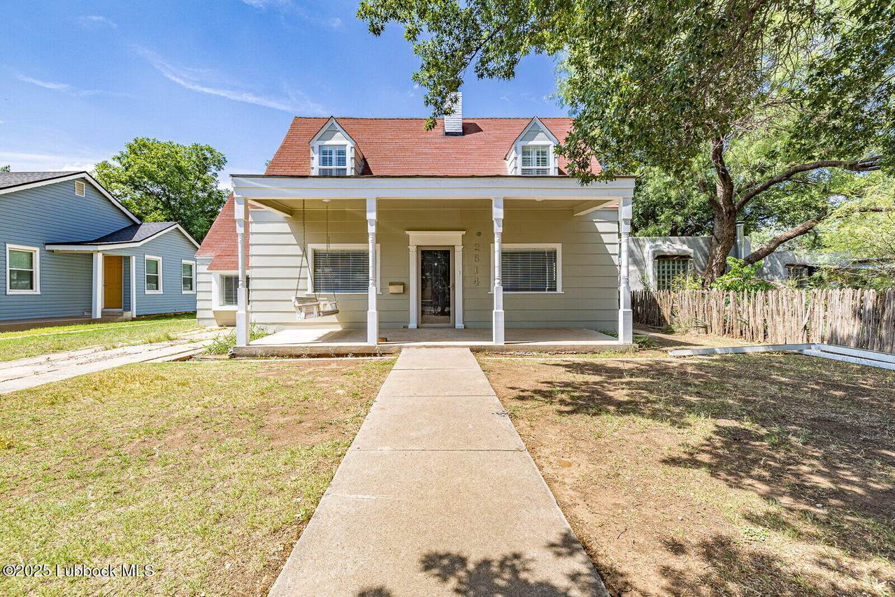 2614 24th Street - Photo 1