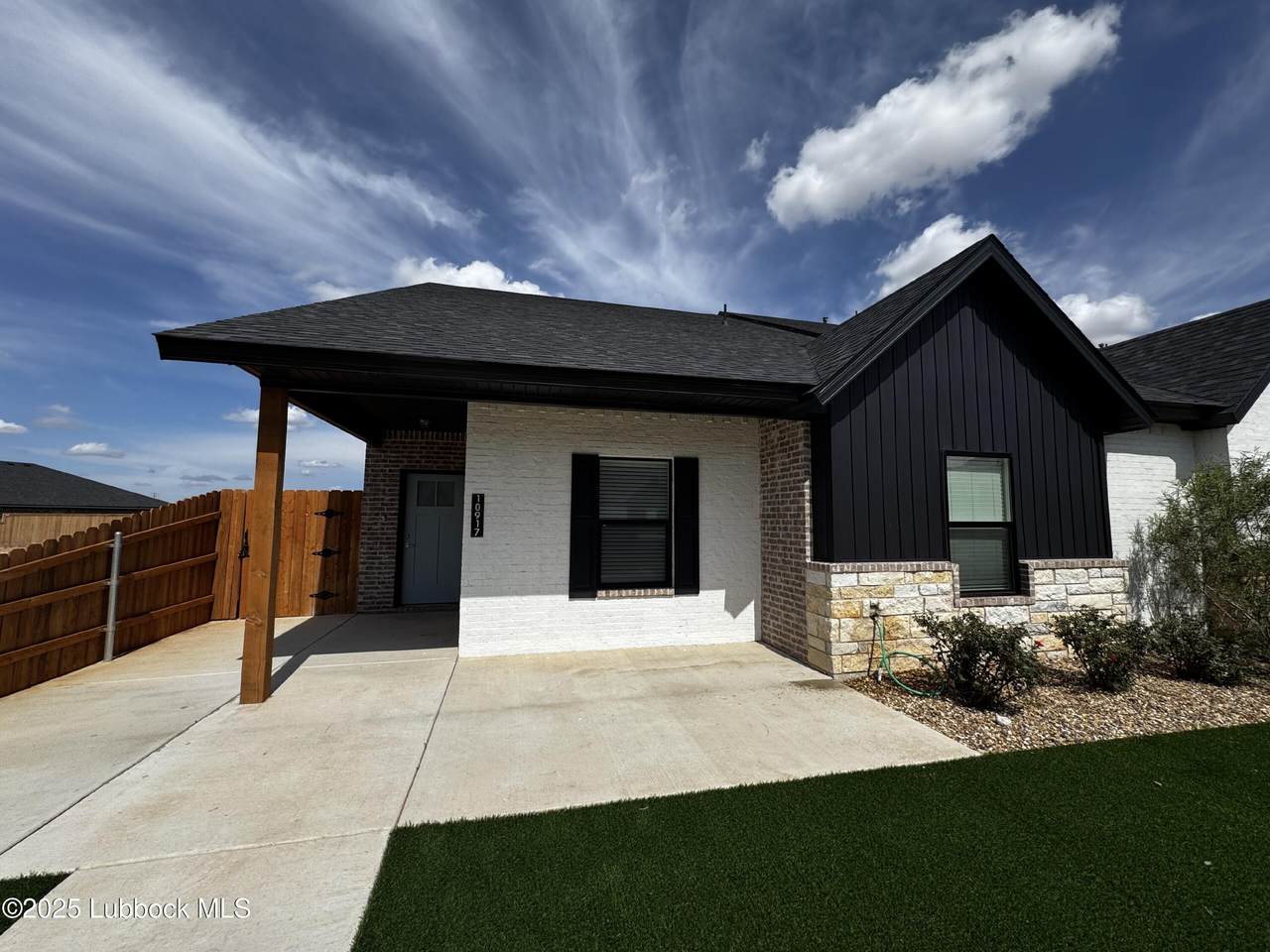 10917 Abbeville Avenue - Photo 1