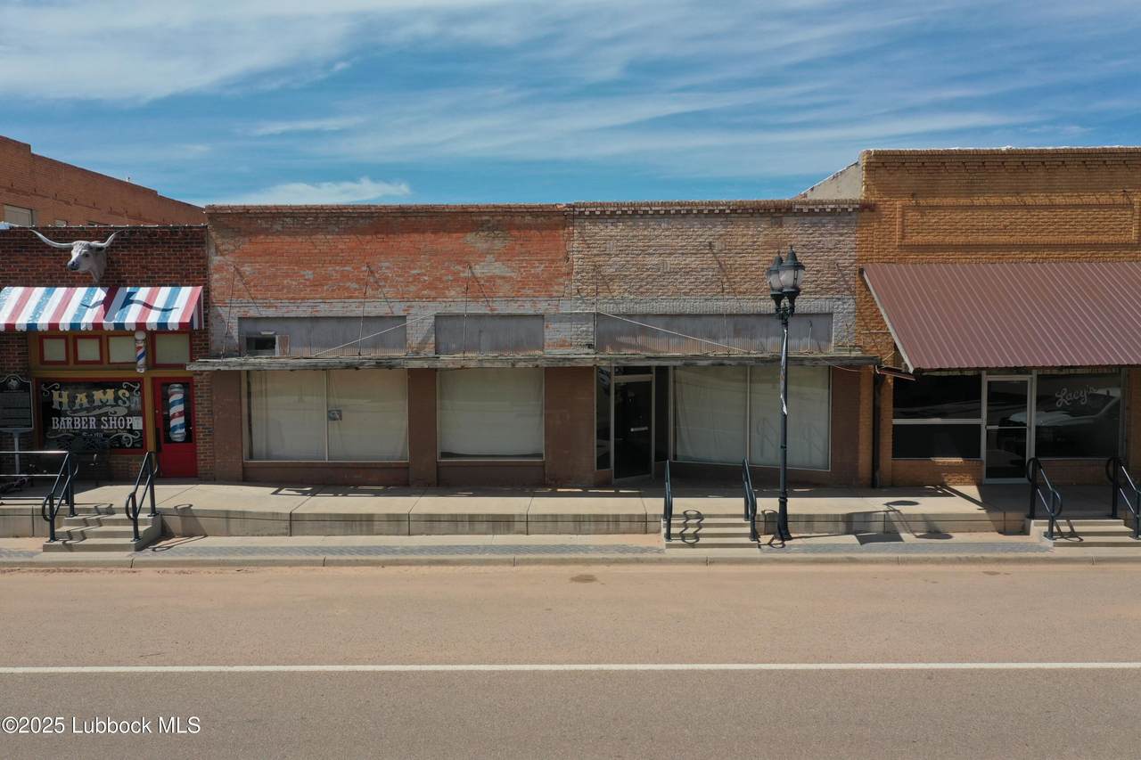 213 Main Street - Photo 1