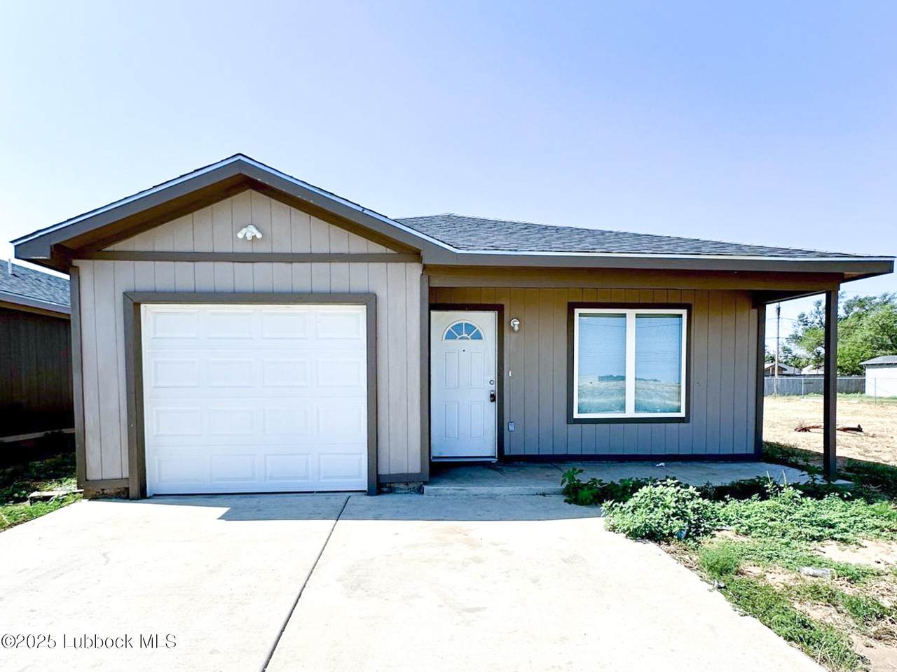 1706 Teak Avenue - Photo 1